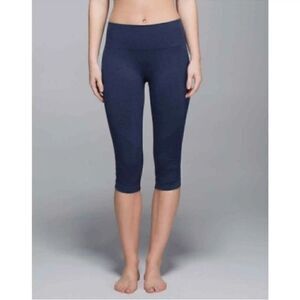 Lululemon In the Flow Seamless Crop Leggings in Black